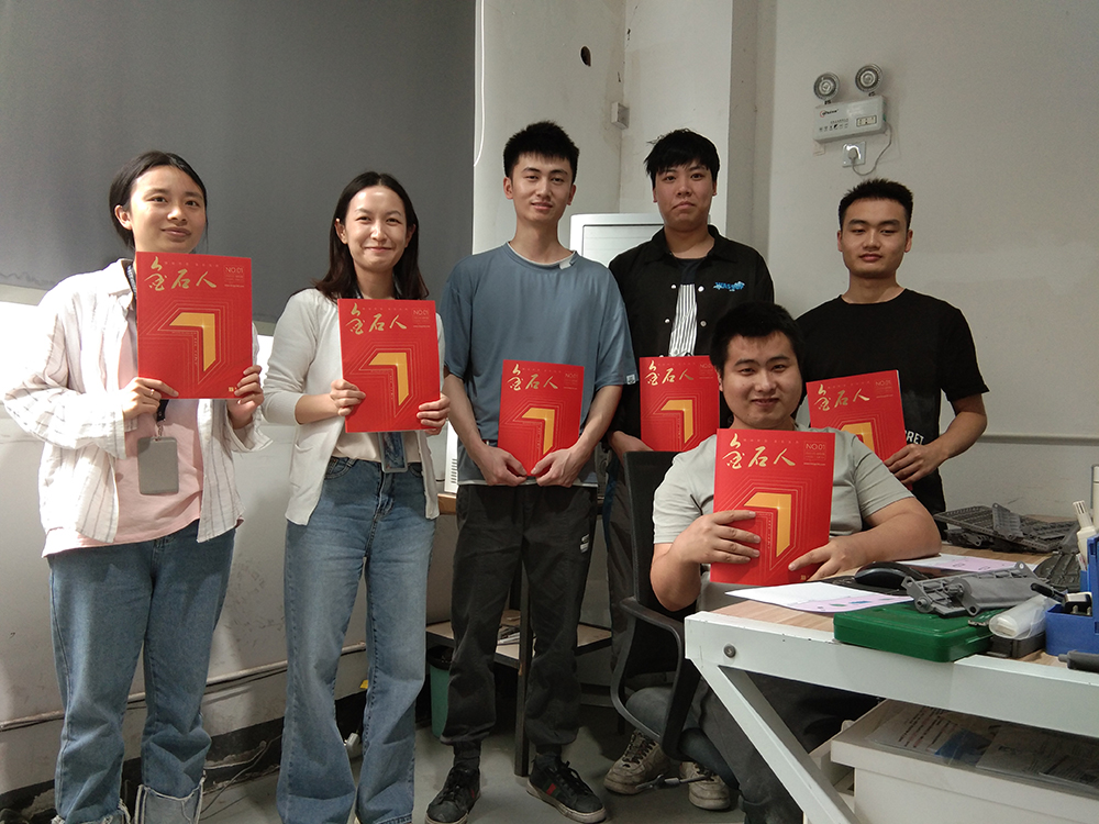 一路有您 不負“7”待 熱烈慶祝深圳金石三維成立7周年和《金石人》內刊發(fā)行